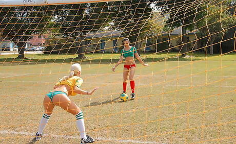 Stunning girls Tiffany Tyler and Molly Cavalli licking wet pussies in the hot lesbian sex outdoor